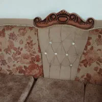یکسری وسایل خانه بفروش میرسد
