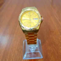 ساعت سیکو5 پنج طلایی پشت شیشه ای