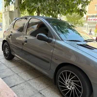 ۲۰۶ پنوماتیک با تمام وسایل مدل ۹۵ تمام فابریک تیپ۳|خودرو سواری و وانت|شیراز, شهرک سراج‎|دیوار
