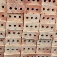 اجر سه سوراخ