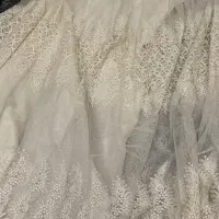 پرده عرض ۲/۵ و طول ۳ متر