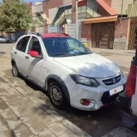 کوییک ۱۴۰۰ شاسی پلم بی رنگ