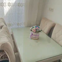 میز غذاخوری