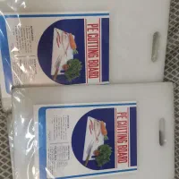 تخته گوشت و لوازم آشپزخانه