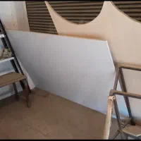 میز کار و اجناس مربوط به تولید و خدمات مبلمان