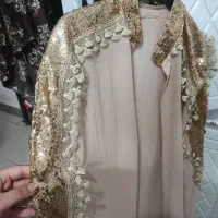 عبای عربی مجلسی|لباس|قم, شاه سید علی|دیوار