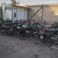 ۴۰ دستگاه مزایده همگی روشن