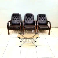 صندلی انتظار چوبی چرم ۳عدد با جلو مبلی