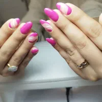 کاشت ناخن|خدمات آرایشگری و زیبایی|زنجان, |دیوار