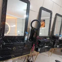 آینه و کنسول