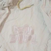 مقداری لباس در حد نو|لباس|فولادشهر, C3|دیوار