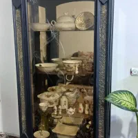 بوفه چوبی دَر دار شیک و زیبا