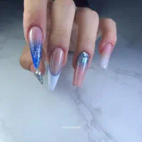 آموزش و فروش لوازم ناخن