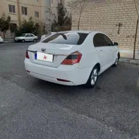 فروش فوری جیلی امگرند اتومات2014