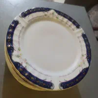 ظروف چینی قدیمی .