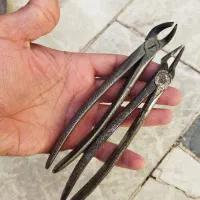 وسایل قدیمی اویز زنجیر دندان کش دمنده ترازو قفل|کلکسیون اشیاء عتیقه|تهران, راه آهن|دیوار