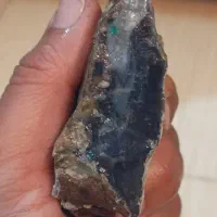 عقیق سوسنی خاص و پر رنگ