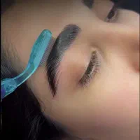 انجام خدمات میکروابرو،شیلدینگ لب،لیفت مژه وابرو|خدمات آرایشگری و زیبایی|سنندج, |دیوار