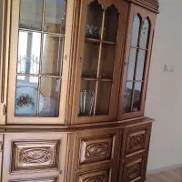ویترین چوبی سه درب دو تیکه
