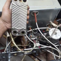 لوله کشی تاسیسات پمپ آب|خدمات پیشه و مهارت|رشت, یخسازی|دیوار