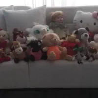 کلی عروسک های تمیز و سالم