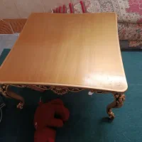 میز عسلی تمیز تمیز طلایی