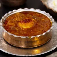 کمک اشپز خانم یا اقا و سالن دار خانم و آقا