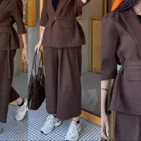 ست کت و شلوار