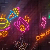 ساخت و طراحی تابلوهای ال ای دی(LED)|خدمات پیشه و مهارت|تهران, بیسیم|دیوار