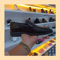 فروش عمده کفش چرم تبریز|کیف، کفش، کمربند|چاروسا, |دیوار