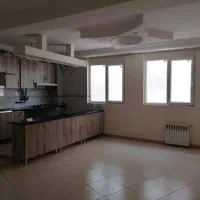 68متر نورگیر،دو خواب(پانزده خرداد-اکبرنژاد) تخلیه