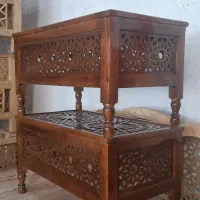 میز سنتی چوبی