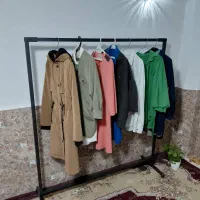 رگال لباس با کیفیت بالا/اآویز لباس /رگال آینه ای|مبلمان خانگی و میز عسلی|لردگان, |دیوار