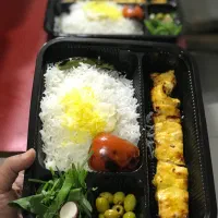 قبول سفارش غذای شرکتها،ادارات،جلسات،مهمانیهای ویژه