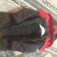 کاپشن|کفش و لباس بچه|ری, فیروزآبادی|دیوار