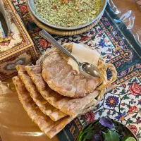 ویتر و سالندار کار در کافه رستوران تک شیفت|استخدام خدمات فروشگاه و رستوران|بندر انزلی, گلسرخ|دیوار