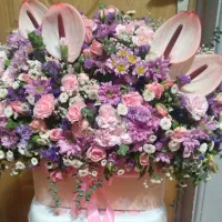 یک سبدگلهای طبیعی تازه ونو
