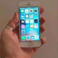 آیفون 5s درحد نو