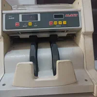 دستگاه پول شمار