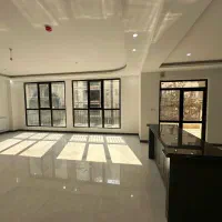 آپارتمان 3 نبش/پشت حاشیه وکیل اباد/لوکس سند آماده