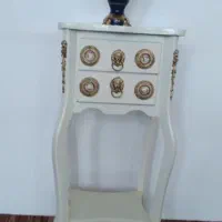 یک عددمیز تلفن