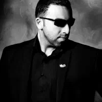 بادیگارد ( محافظ شخصی )|خدمات پیشه و مهارت|تهران, زعفرانیه|دیوار