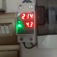 محافظ ولتاژوامپر