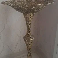 جامیوه ای وتعدادی مجسمه برنز