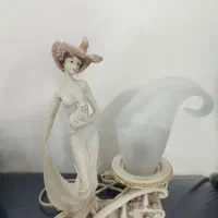 آباژور مجسمه های آنتیک مناسب هدیه روز مادر|چراغ خواب و آباژور|تهران, چهارصد دستگاه|دیوار