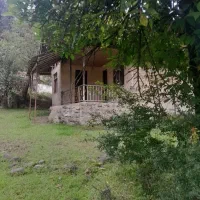 فروش-400-متر-مسکونی-به-همراه-ویلای-کلنگی