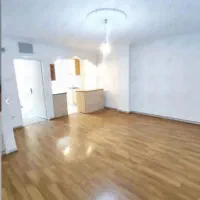 ۵۲ متری/ واحد تمیز و شیک/ پیروزی