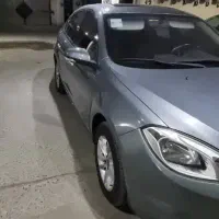 330h|خودرو سواری و وانت|اندیشه, اندیشه فاز ۵|دیوار