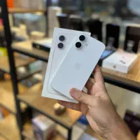 آیفون ۱۶ نرمال