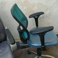 صندلی جکدار کامپیوتر (در حد نو )